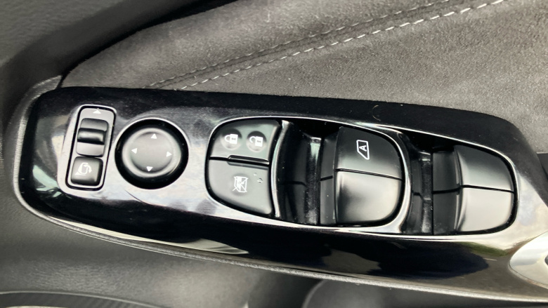 Nissan Juke 1.6 Hybrid Tekna+ 5dr Auto Hybrid Hatchback